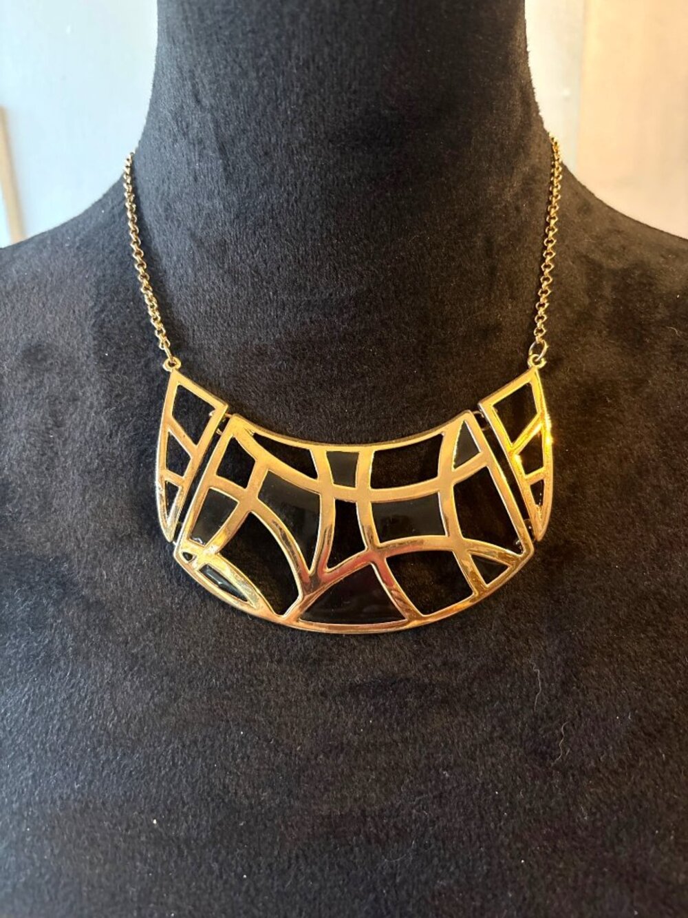 Geometric Statement Necklace Gold Tone & Black Adj. Lobster Clasp 20” Princess